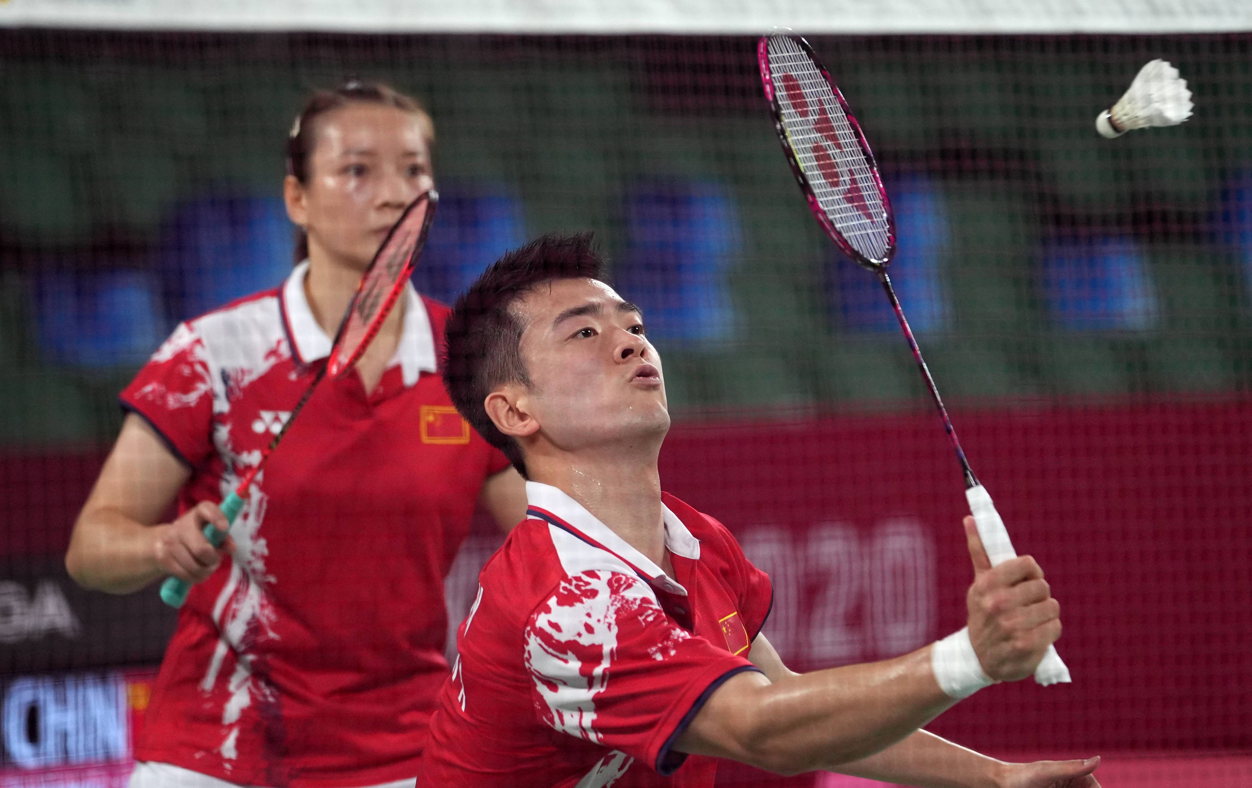 中国队轻取印尼队，郑思维点燃赛场