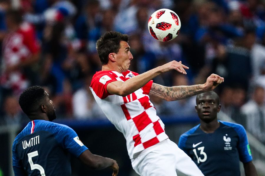 法国队鏖战韩国队,奥恰洛夫惊艳四座 法国队鏖战韩国队,奥恰洛夫惊艳四座