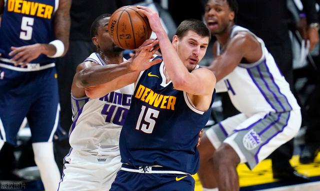 山西队完胜吉林队,保罗带队取胜 山西队完胜吉林队,保罗带队取胜