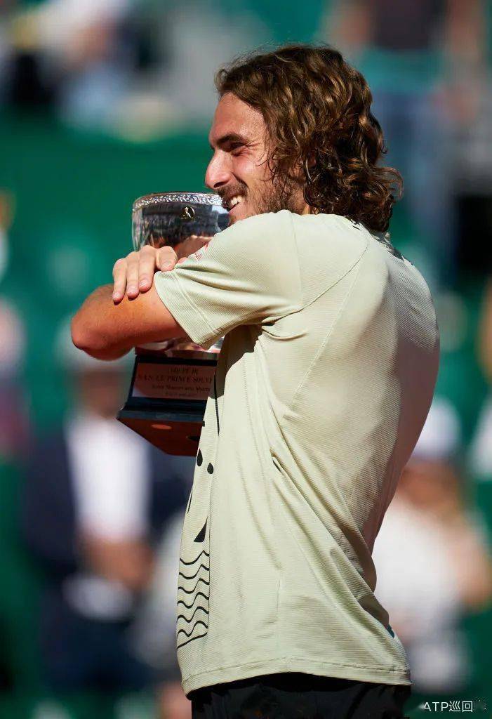 年终总决赛险胜蒙特卡洛大师赛，西西帕斯关键制胜