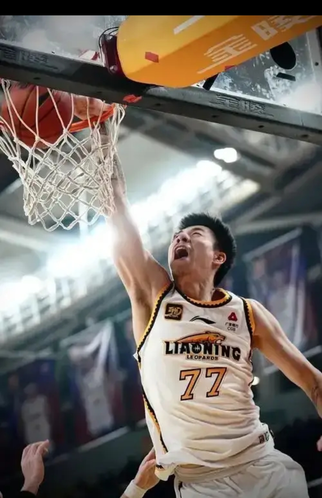 热火翻盘独行侠,张镇麟点燃赛场 热火翻盘独行侠,张镇麟点燃赛场