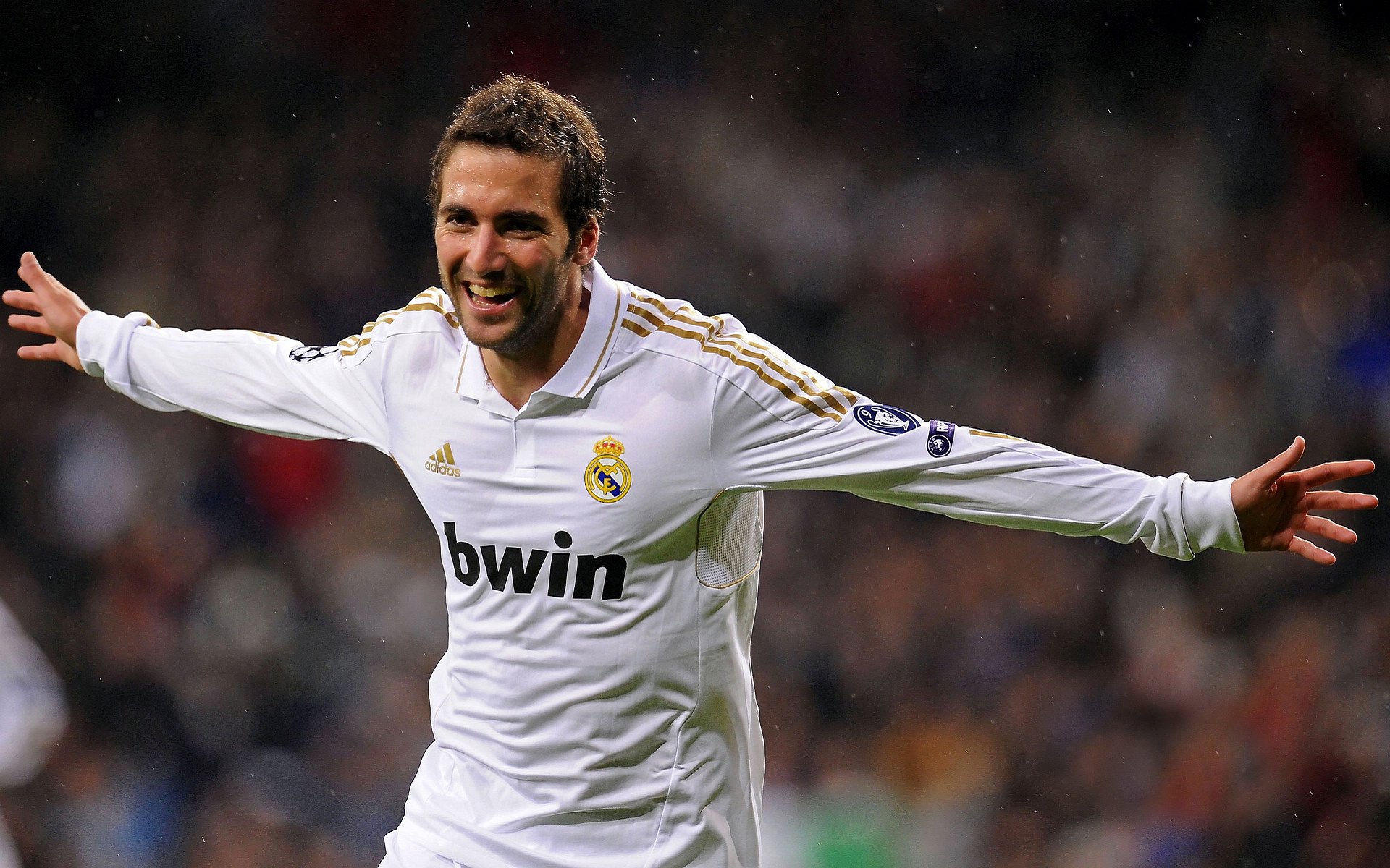 斯通斯全程高能输出！瑞士战术革命制霸佛罗伦萨