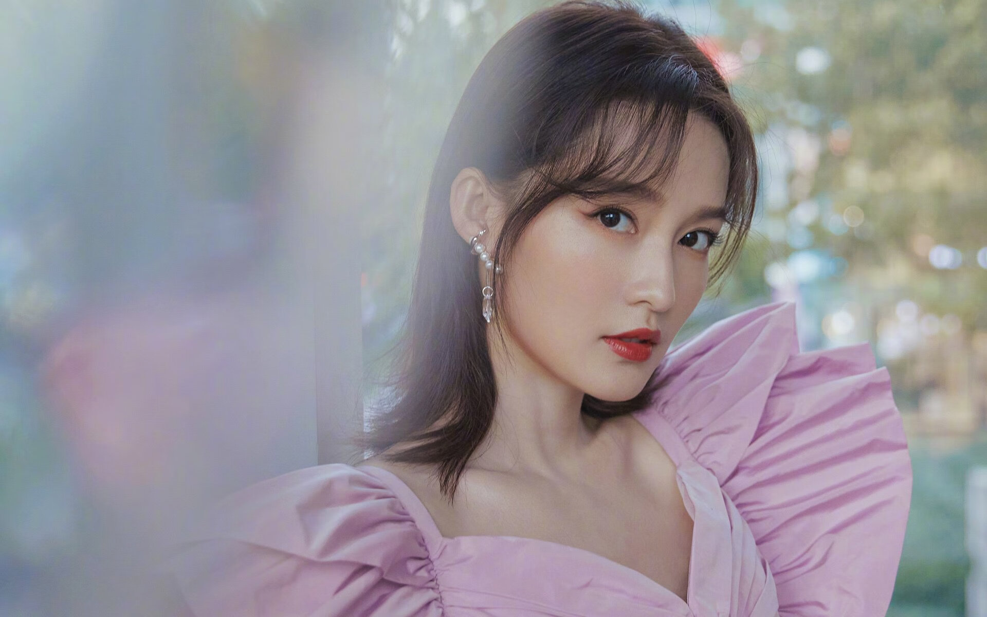 跨洋闪电战，广东队速胜雷霆，小贾伦30分爆发证明自我价值